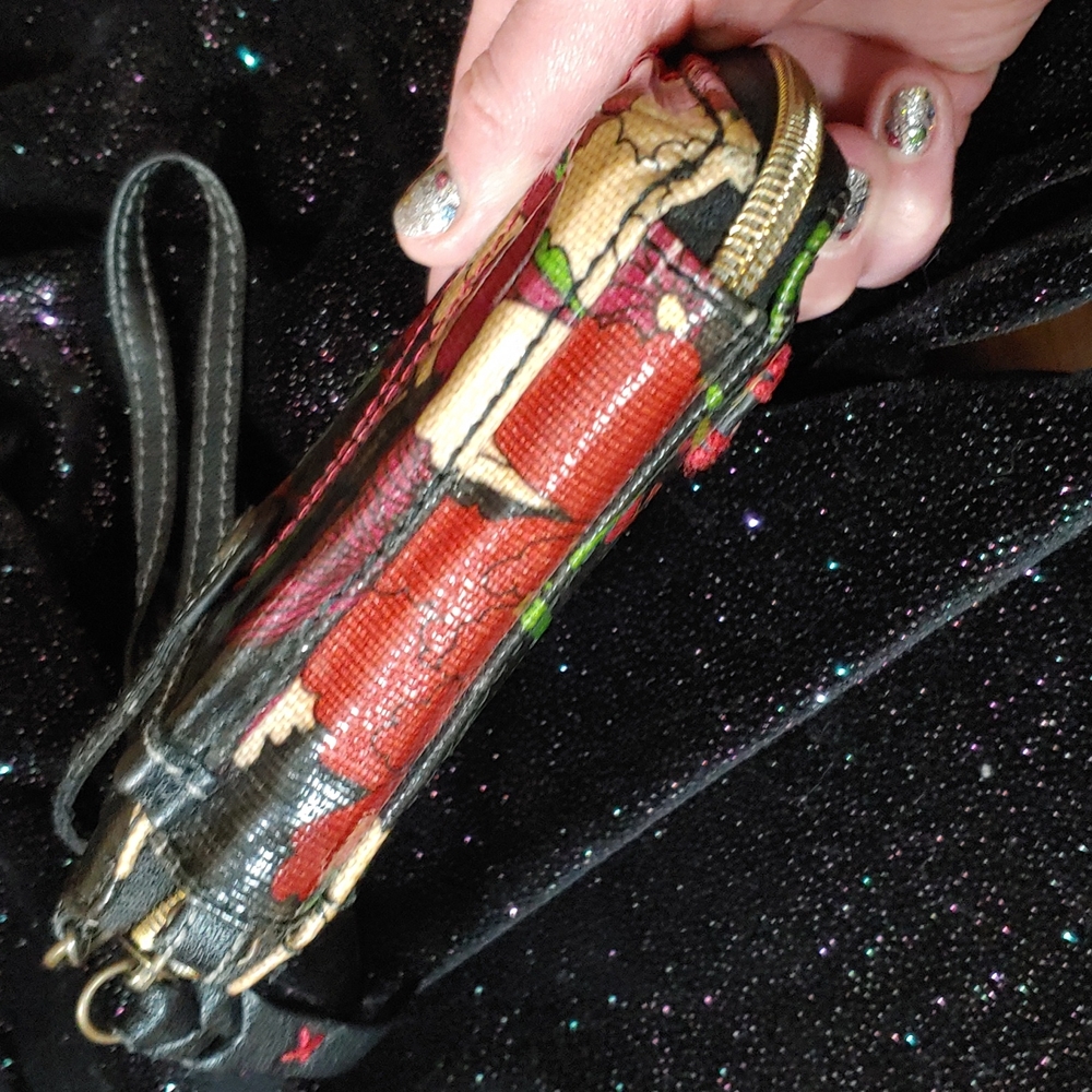 Sakroots Floral Print Wristlet Bag - Picture 8 of 15